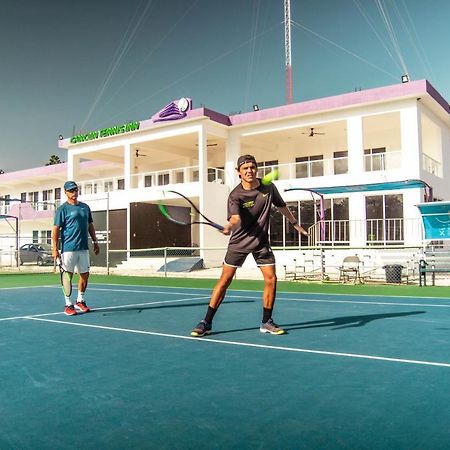 Cancun Tennis Inn แคนคูน ภายนอก รูปภาพ