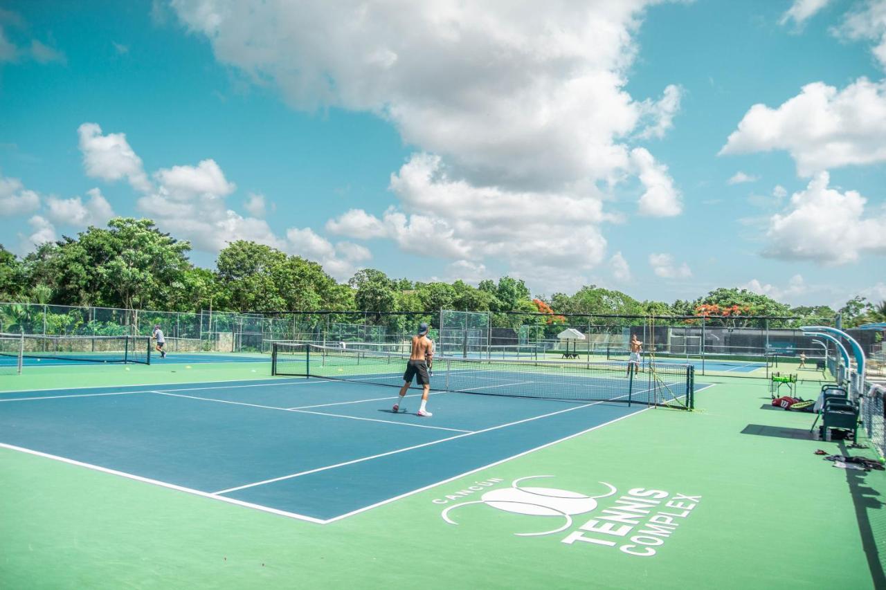 Cancun Tennis Inn แคนคูน ภายนอก รูปภาพ