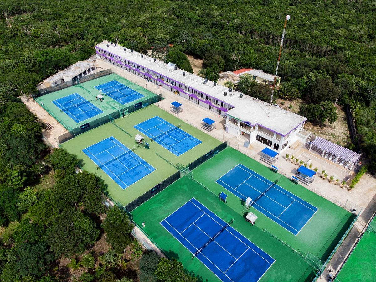 Cancun Tennis Inn แคนคูน ภายนอก รูปภาพ